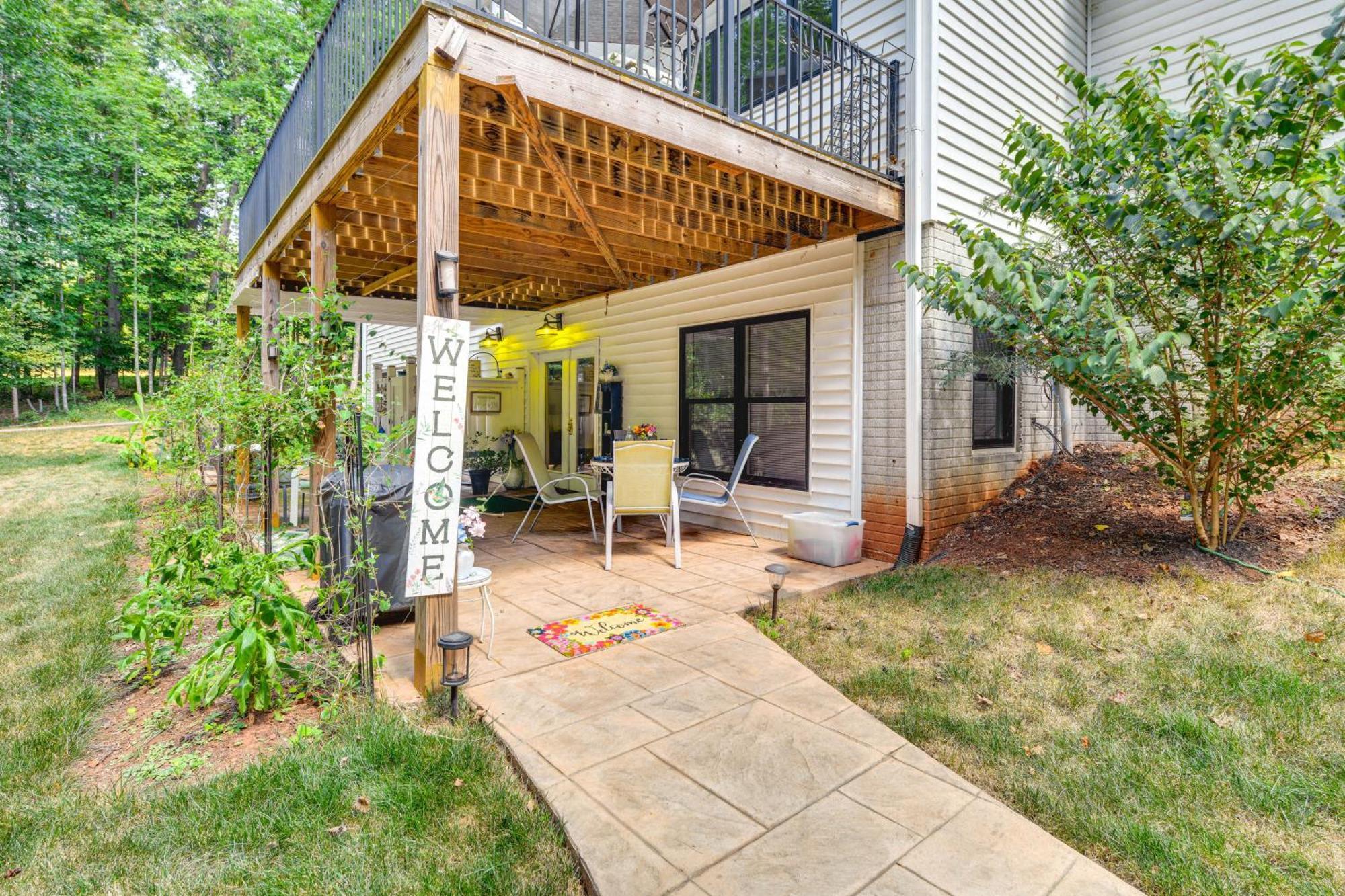 Charming Charlottesville Apt With Outdoor Space! Eksteriør billede