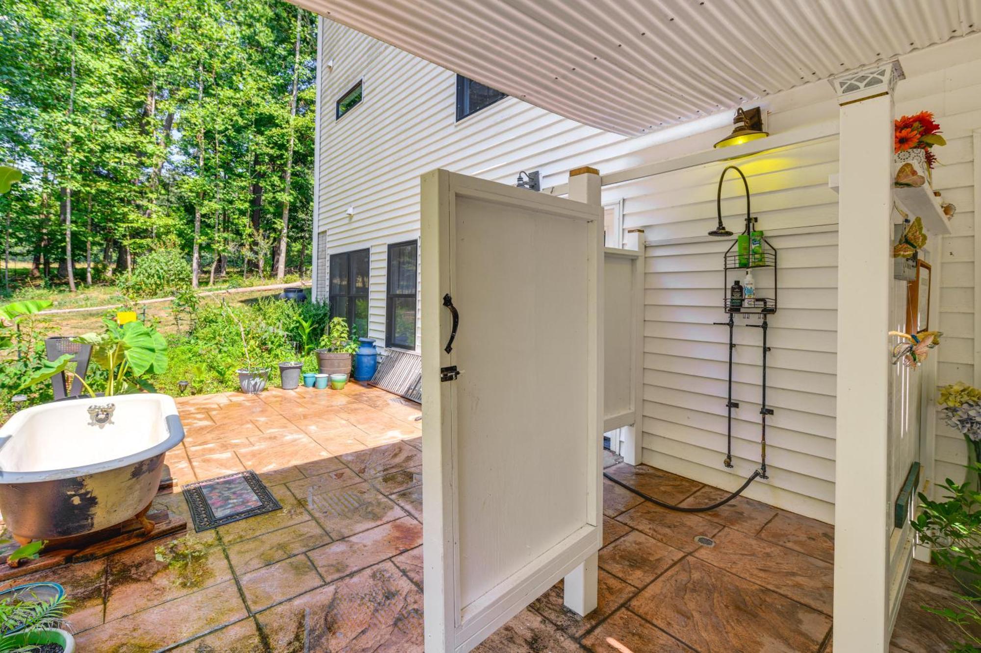 Charming Charlottesville Apt With Outdoor Space! Eksteriør billede